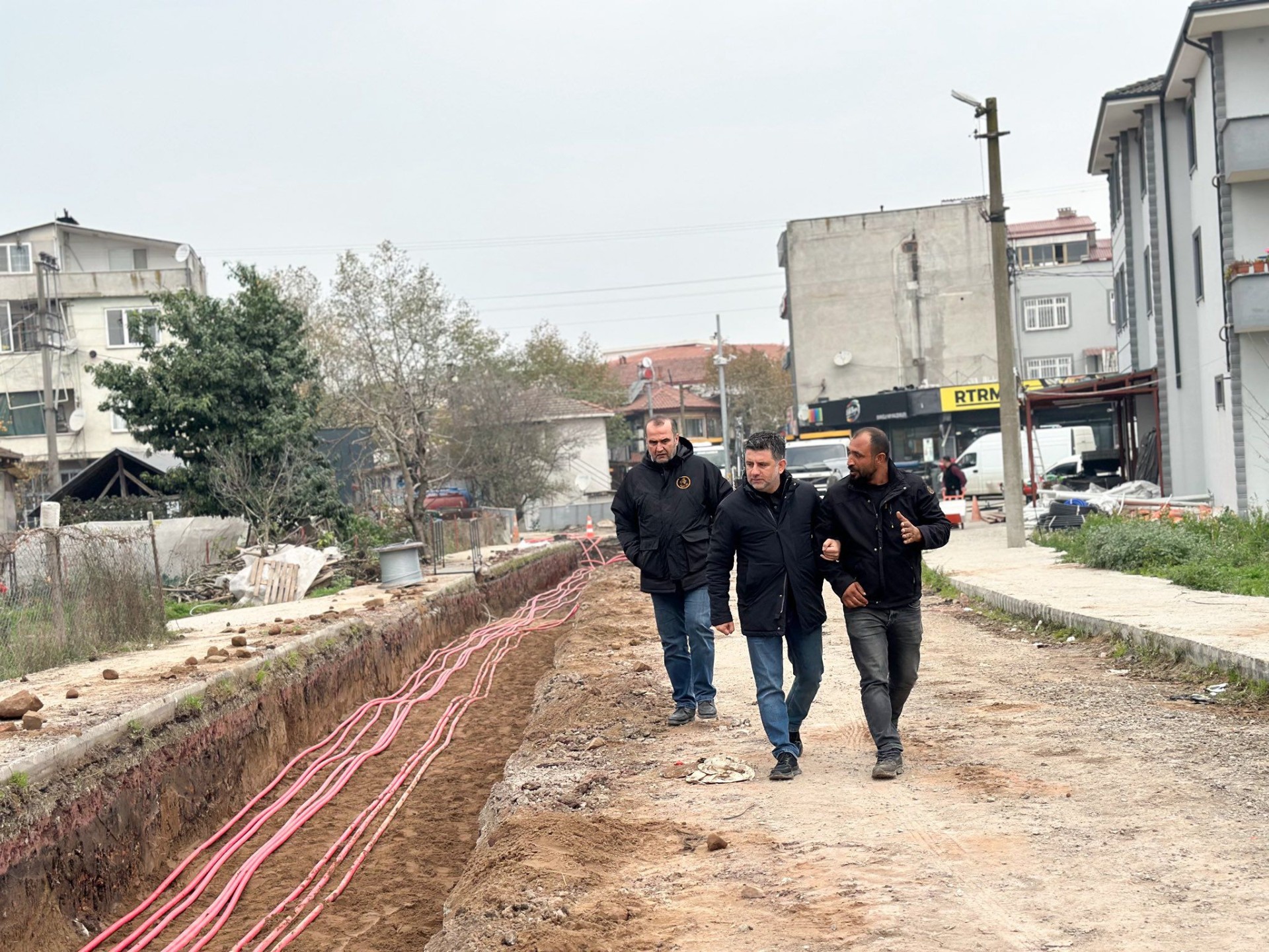 Söğütlü’de Enerji Nakil Hatları Yer Altına Alınıyor